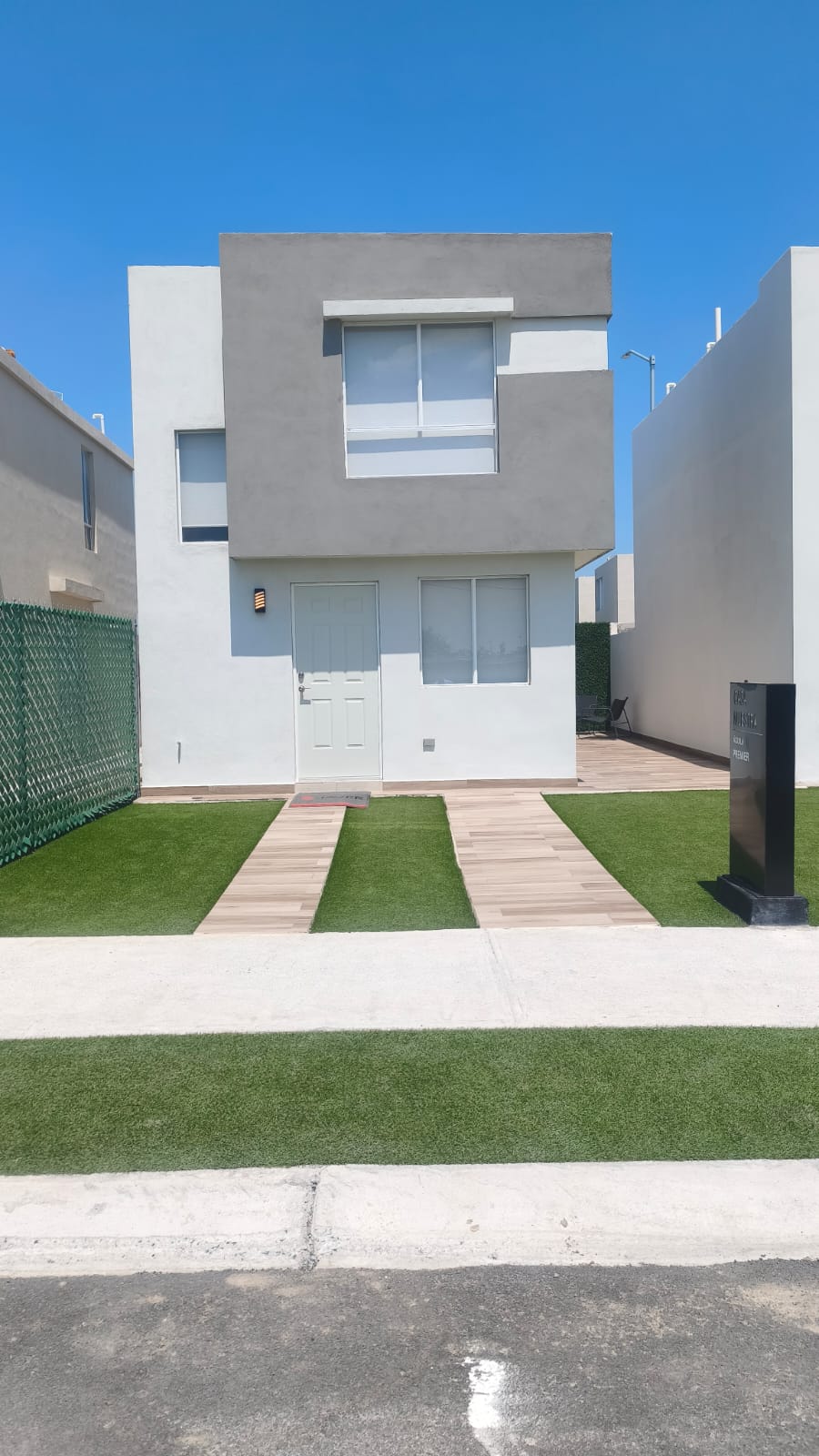 Casa Muestra Modelo Águila Premier en Valle de los Encinos, Salinas Victoria
